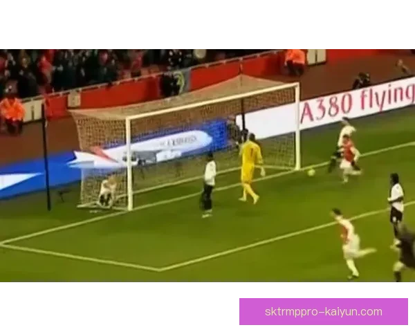 足球盛宴：回顾令人心跳加速的精彩时刻，表现亮眼。