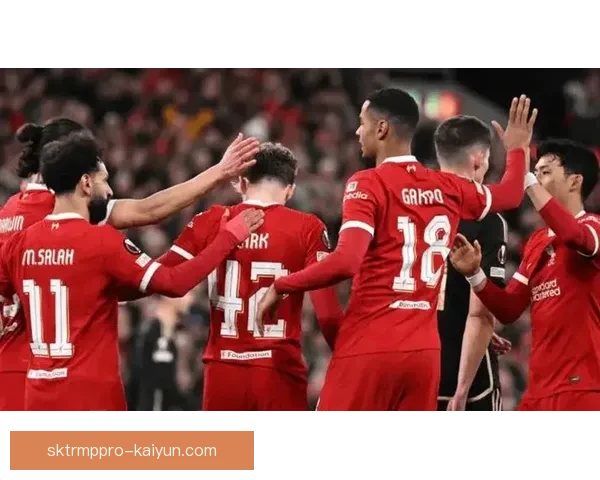 南安普顿进攻套路展现出多样化与创新性，值得关注球队战术演变。