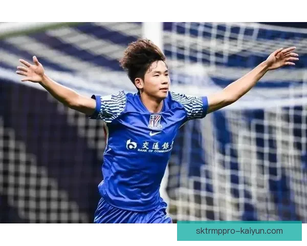 足球新星近期表现稳健，持续提升备受期待